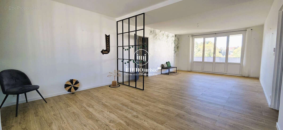 Appartement 109 m² à Limoges  - photo 4