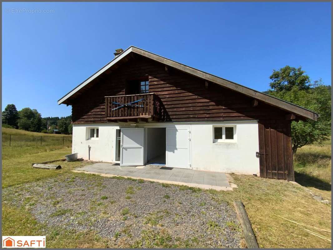 Maison 210 m² à Ban-Sur-Meurthe-Clefcy  - photo 2