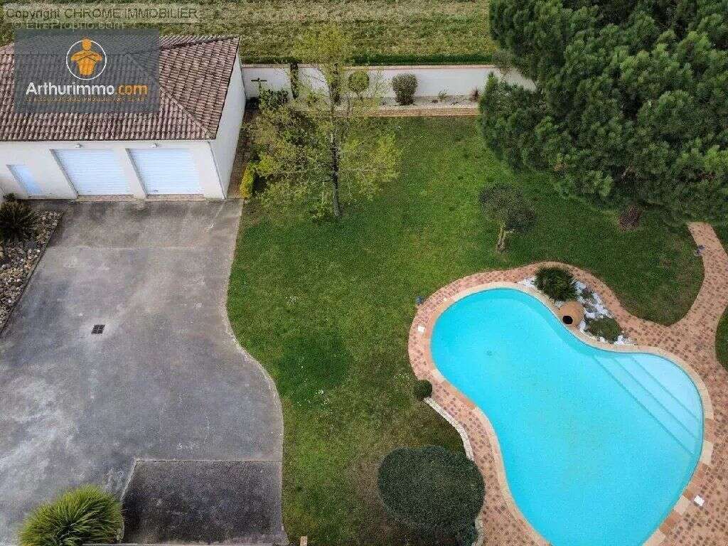 Maison à SAINTE-BAZEILLE