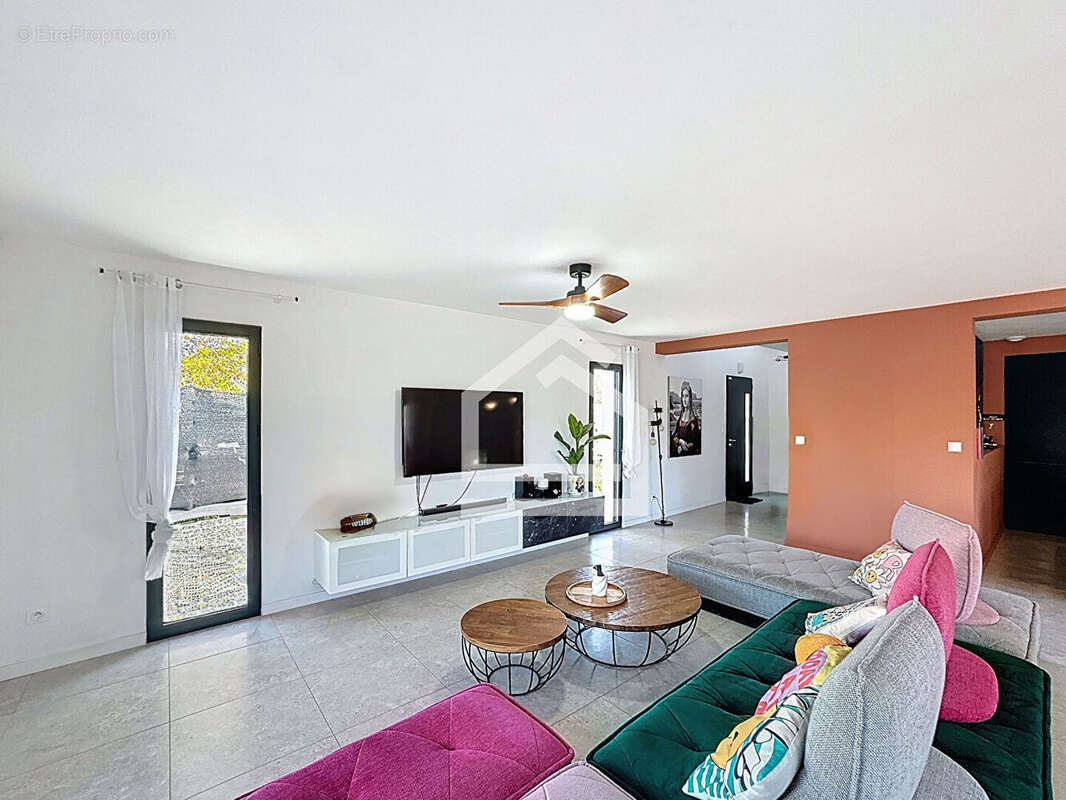 Maison à SAINT-MEDARD-EN-JALLES