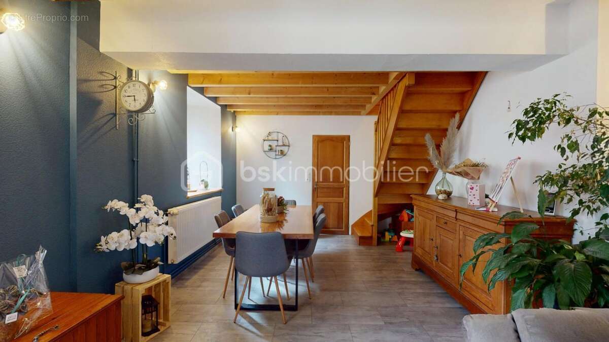 Maison à QUERS