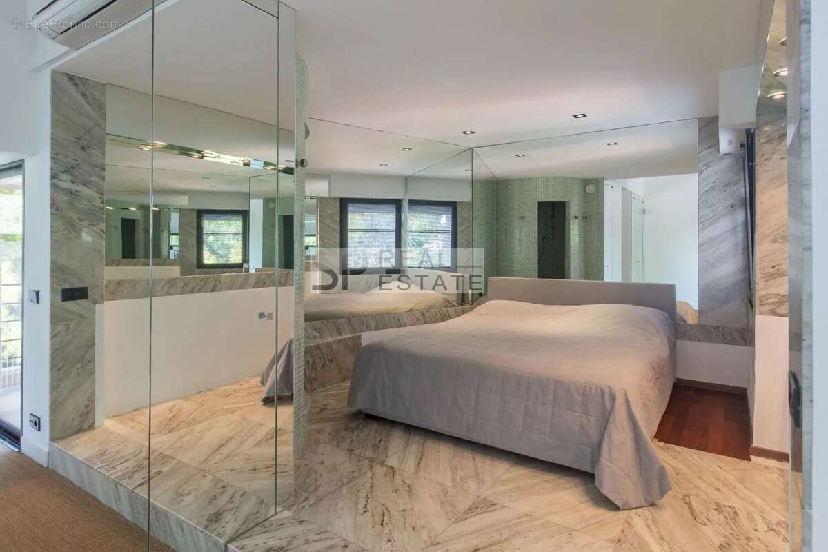 Maison à VILLEFRANCHE-SUR-MER