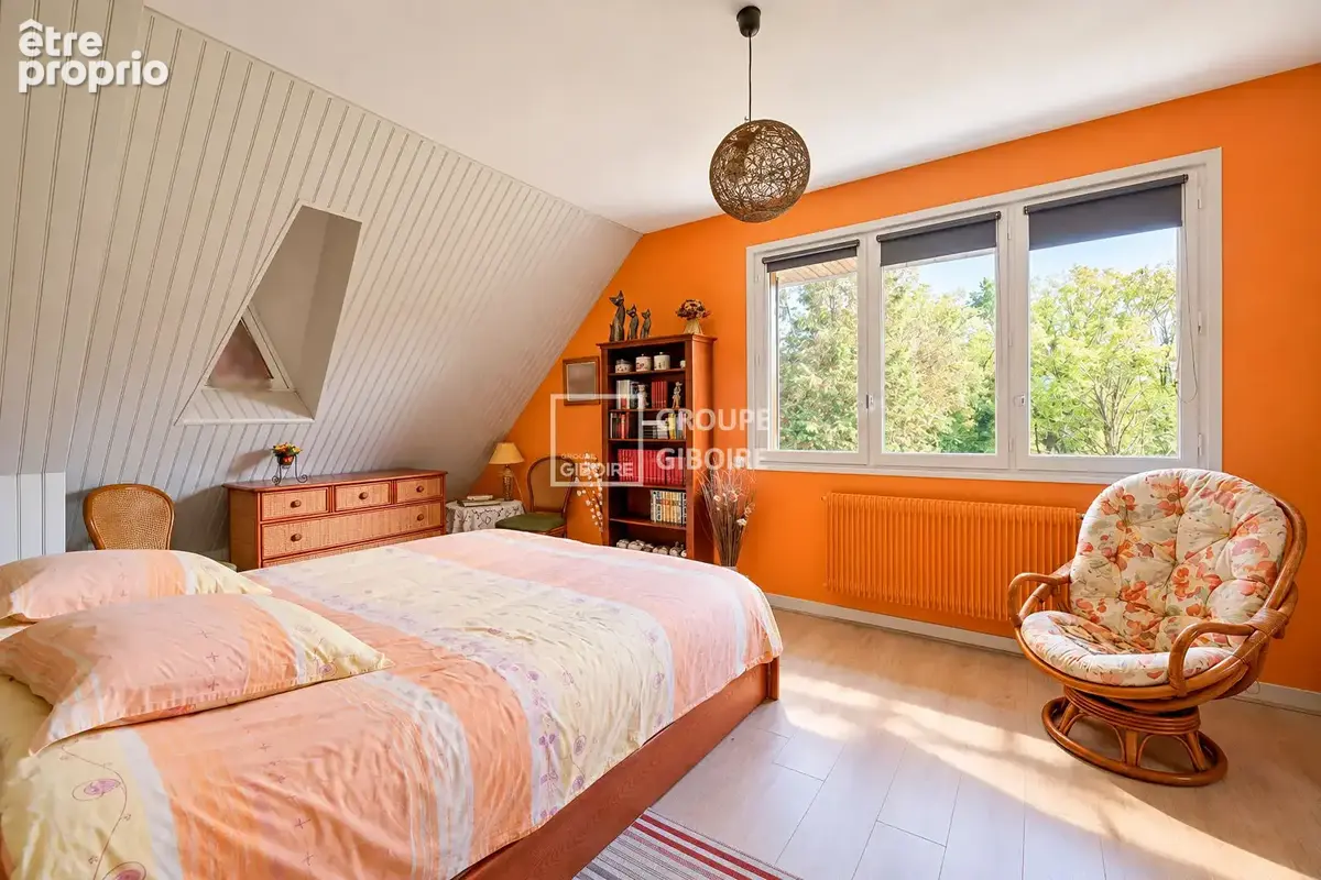 A VENDRE - Agence GIBOIRE de Bruz - Exclusivité - Maison d'architecte de 200 m² au coeur d'un parc paysager de 4 500 m² - Saint  - photo 8