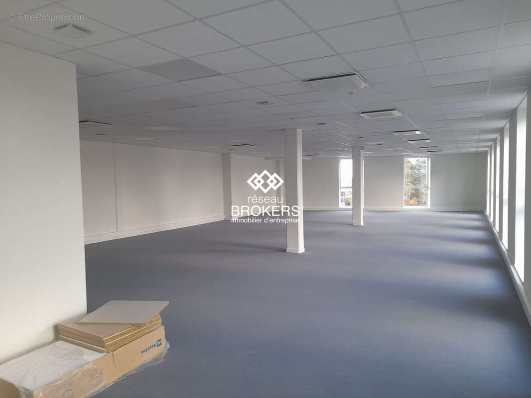 Commerce 180 m² à Orleans  - photo 7