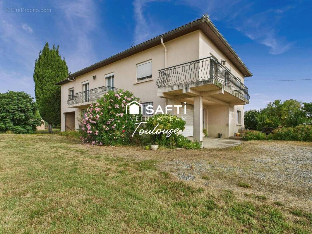 Photo 1 - Maison à CORNEBARRIEU