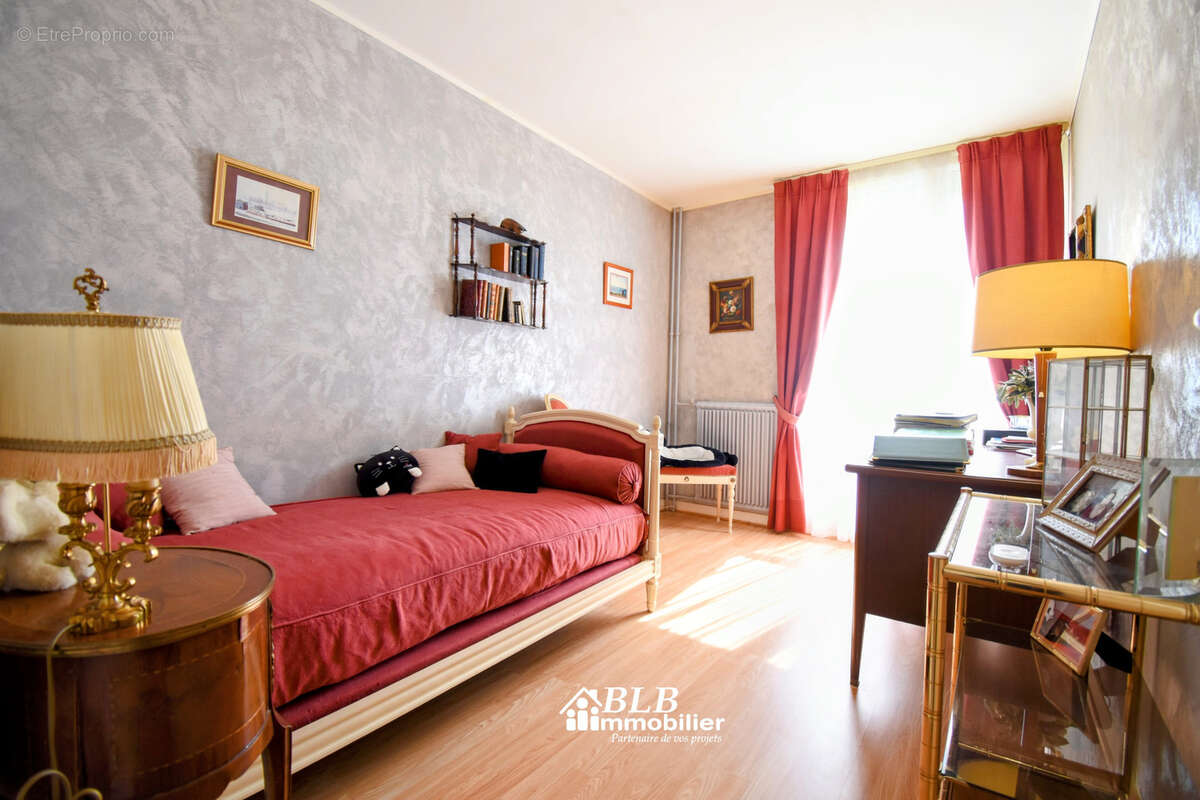 Appartement à ELANCOURT