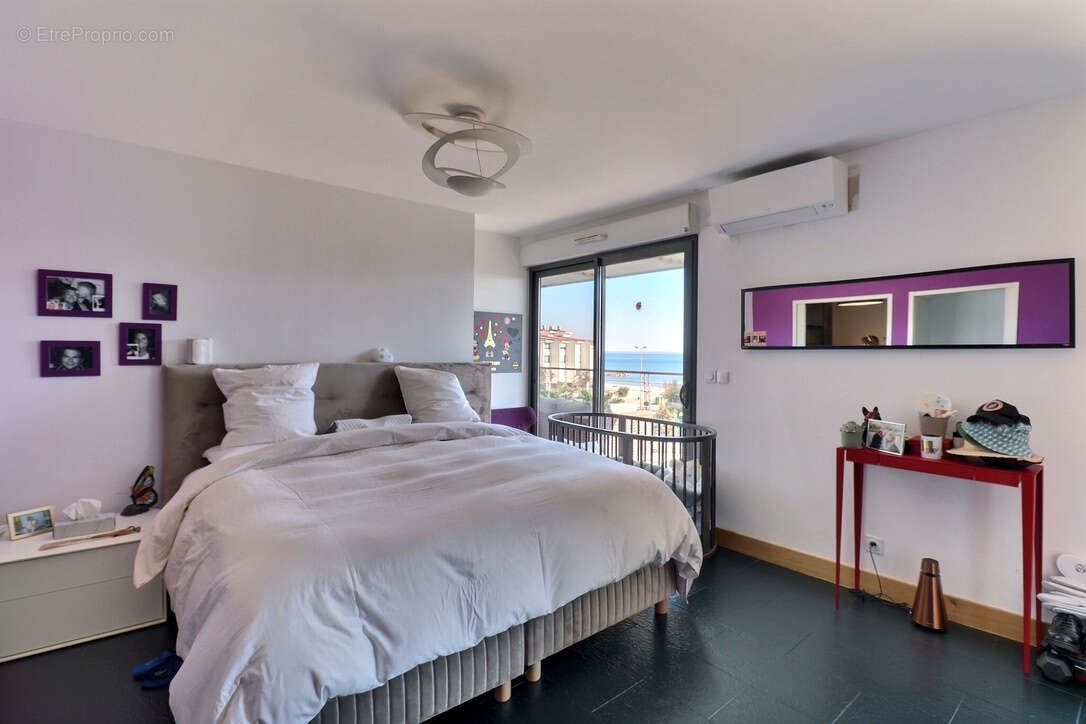 Appartement à MAUGUIO