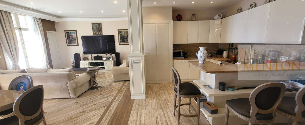 Appartement à MENTON