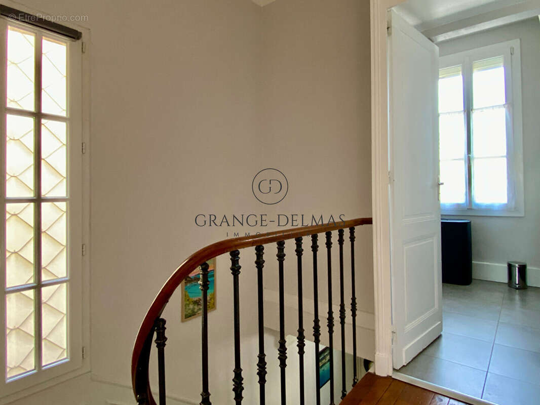 Maison à LE BOUSCAT