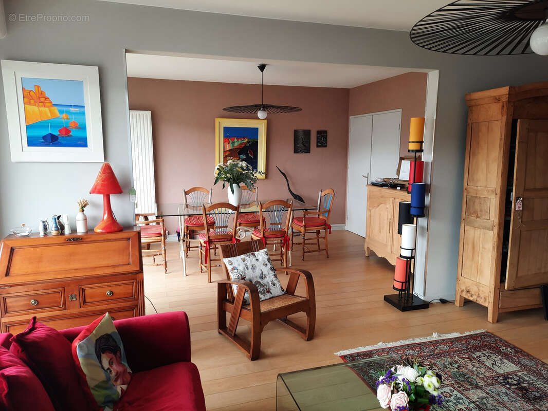 Appartement à SAINT-ETIENNE