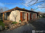 Maison à PUYBARBAN