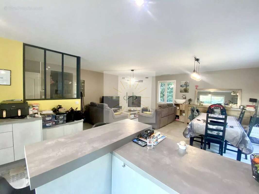 Appartement à MONTELIMAR