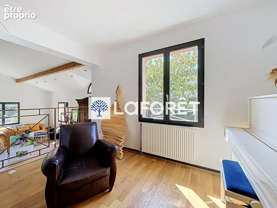 Maison Tramoyes 6 pièces de 158,34 m² sur son terrain de 950 m² - photo 9