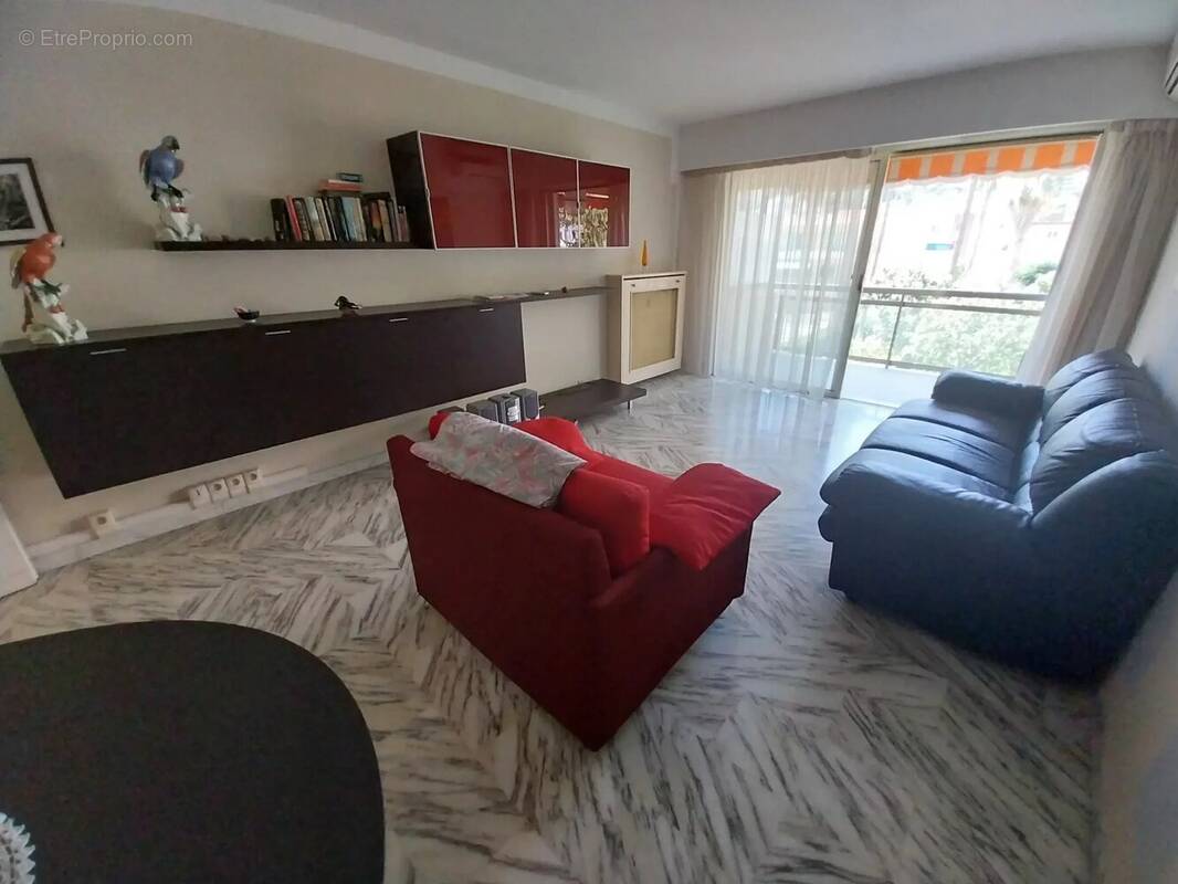 Appartement à ROQUEBRUNE-CAP-MARTIN