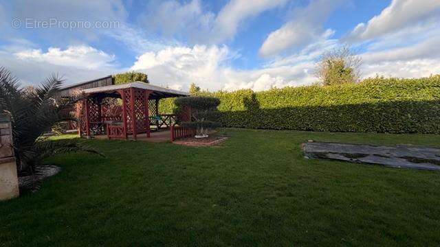 Maison à CHATEAU-GONTIER