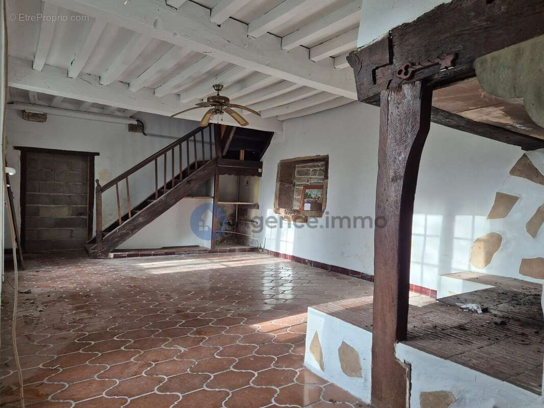 Maison à OLORON-SAINTE-MARIE