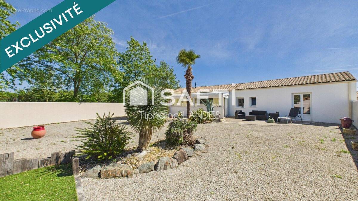 Photo 1 - Maison à NUAILLE-D'AUNIS