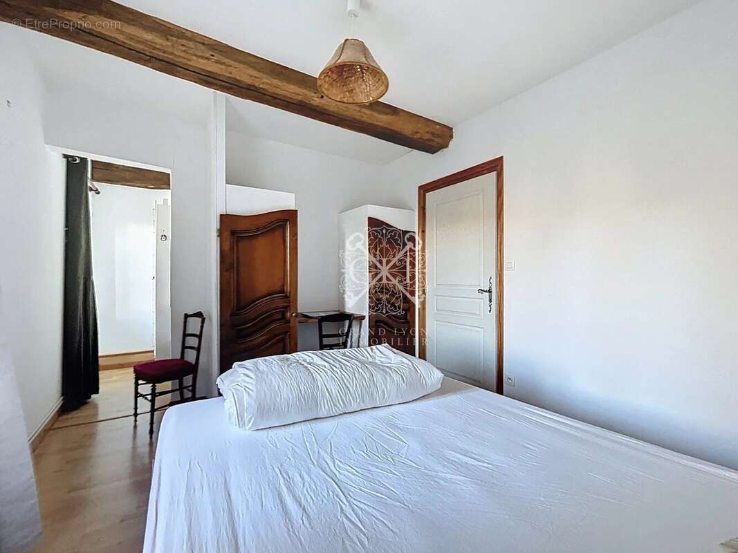 Maison à FERRIERES-SUR-SICHON