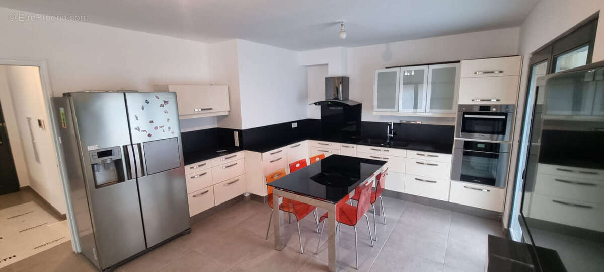 Maison à BALLAINVILLIERS