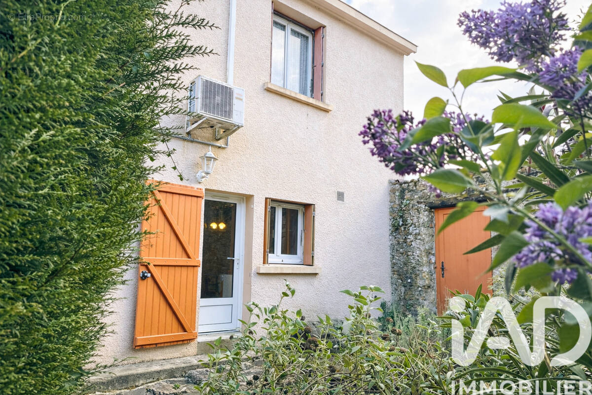 Photo 1 - Maison à NESMY