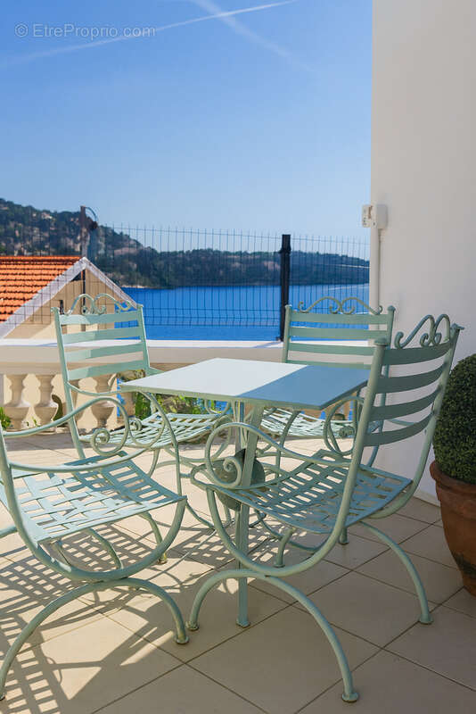 Maison à ROQUEBRUNE-CAP-MARTIN