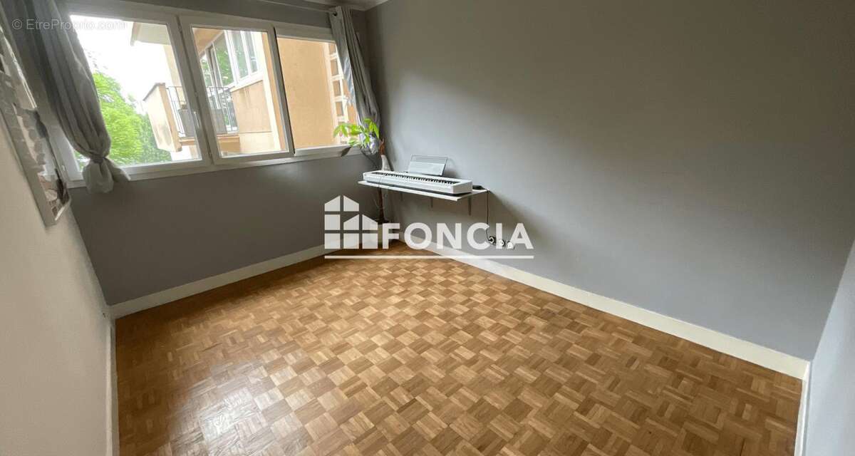 Appartement à SAVIGNY-SUR-ORGE