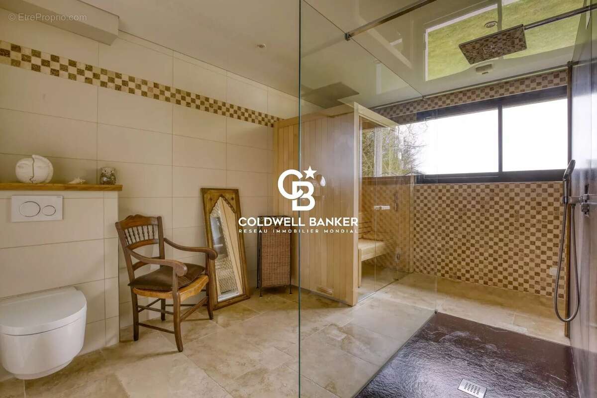 Maison à BLANGY-TRONVILLE