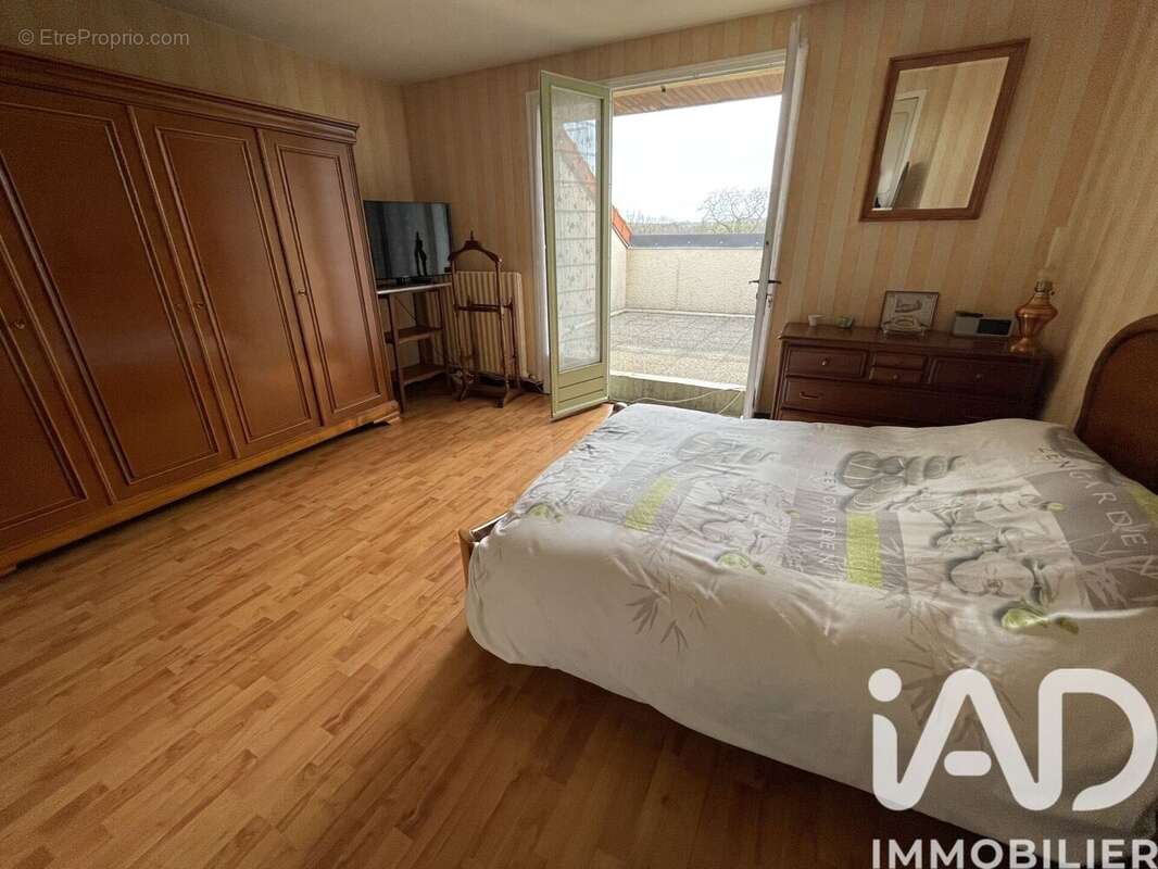 Photo 9 - Maison à SAINT-ELOY-LES-MINES