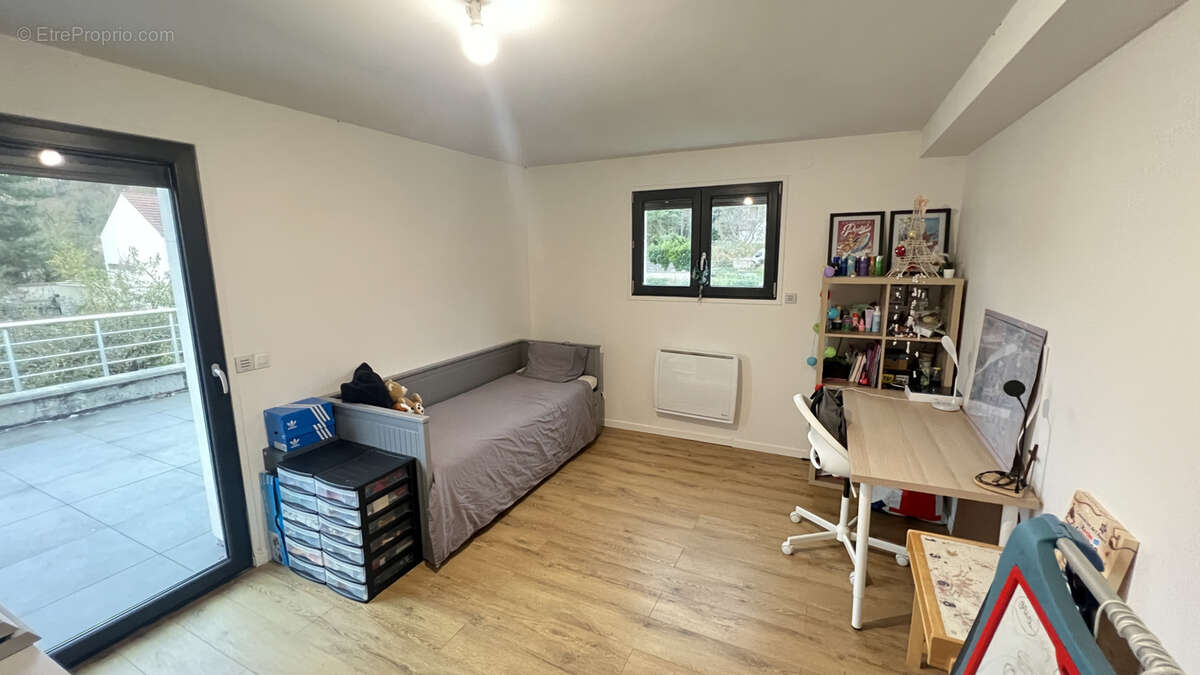 Maison à CHAMPCUEIL