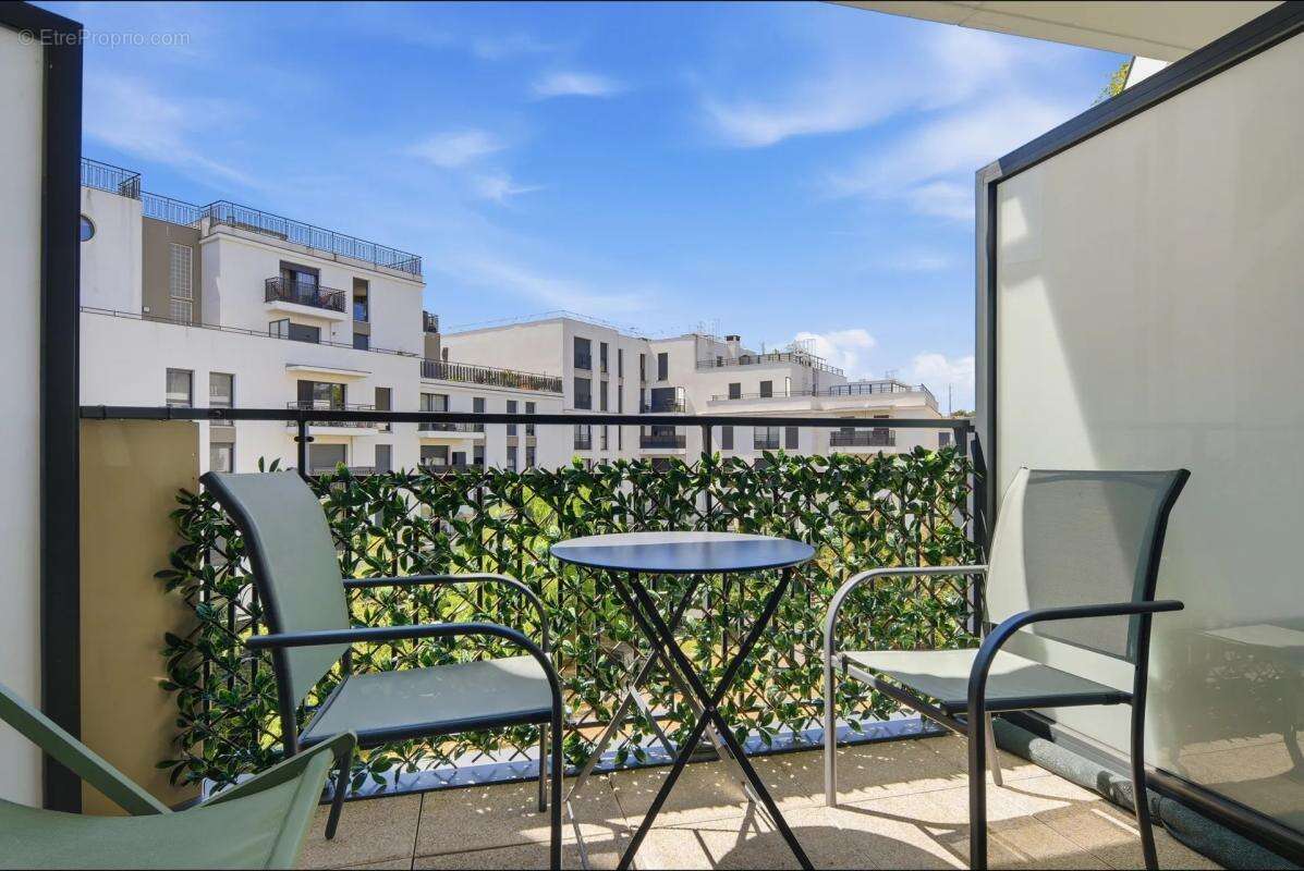 Appartement à THIAIS