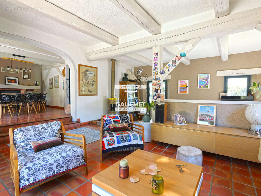 Maison à LA BATIE-VIEILLE