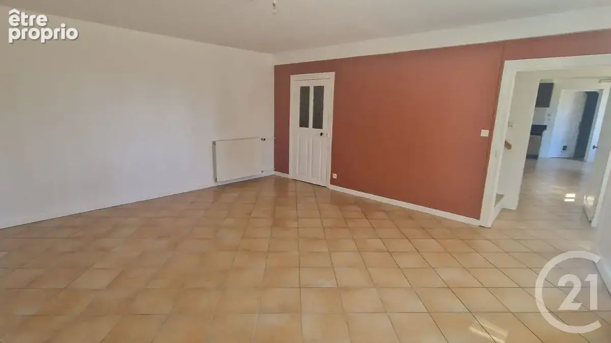 Maison 4 pièces 116 m² à vendre à Chaleins (01480) - photo 2