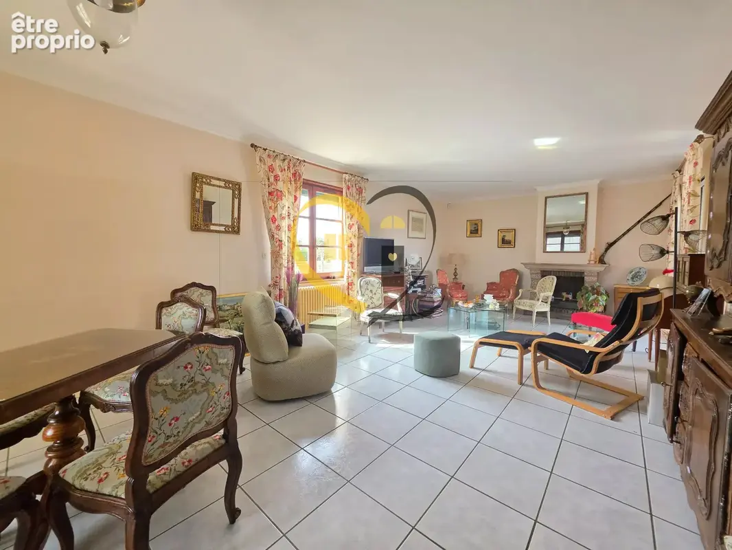 Maison plain-pieds de 148 m² à Trevol - photo 11