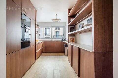 Appartement à PARIS-6E