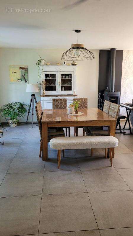 Produit rare : Maison familliale Sud de Nantes excellent état - photo 8