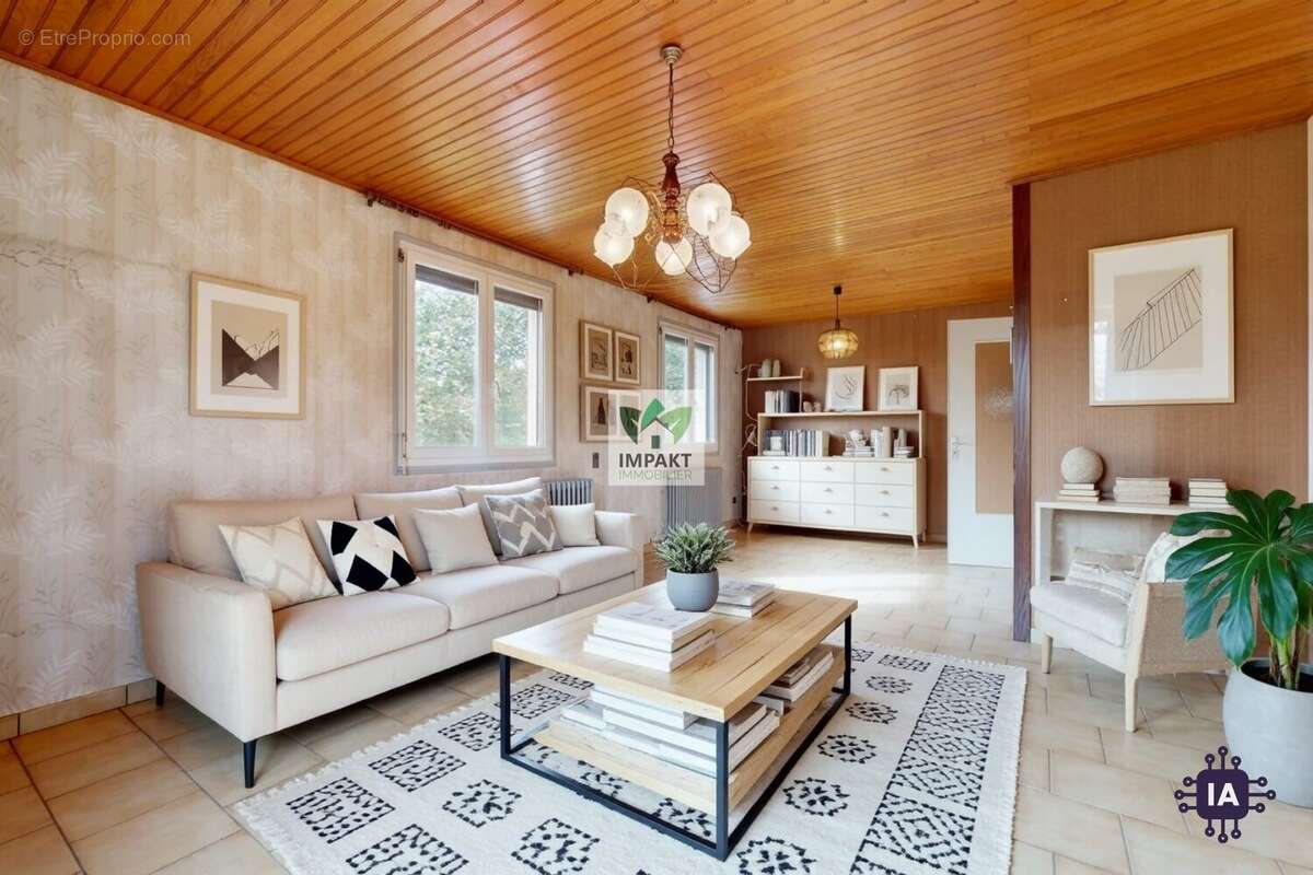 Maison à EVETTE-SALBERT