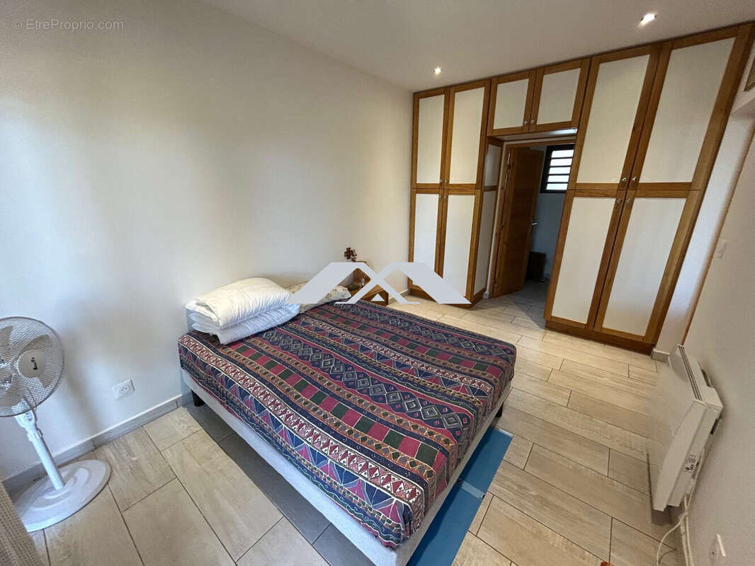 Maison à PETITE-ILE
