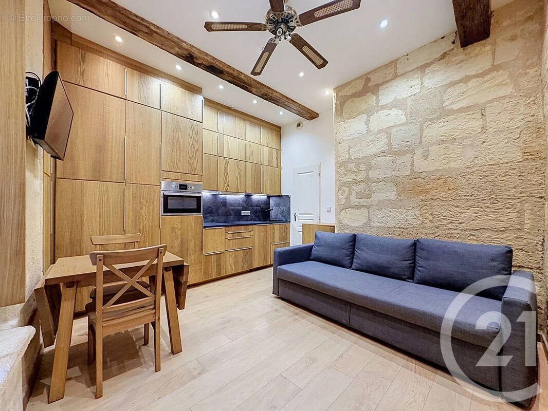 Appartement à BORDEAUX