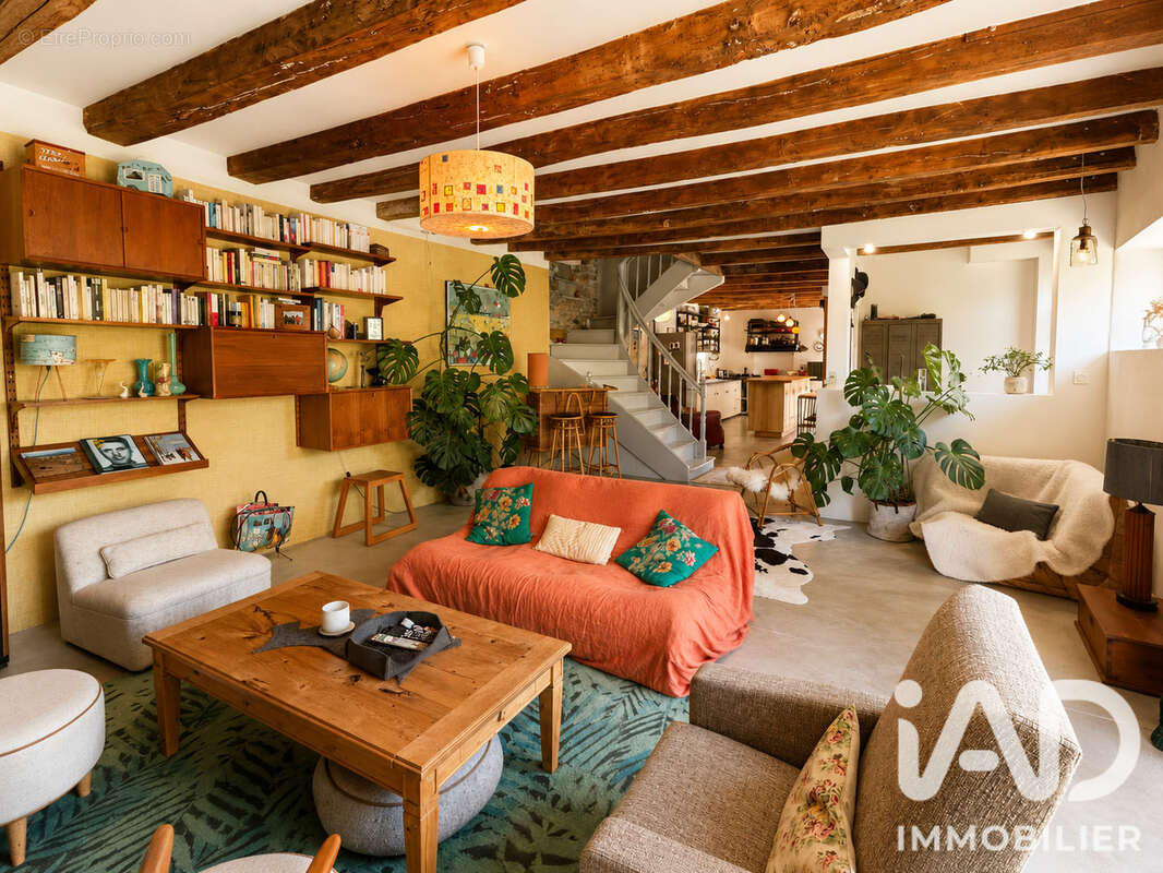 Maison 331 m² à Colpo  - photo 3
