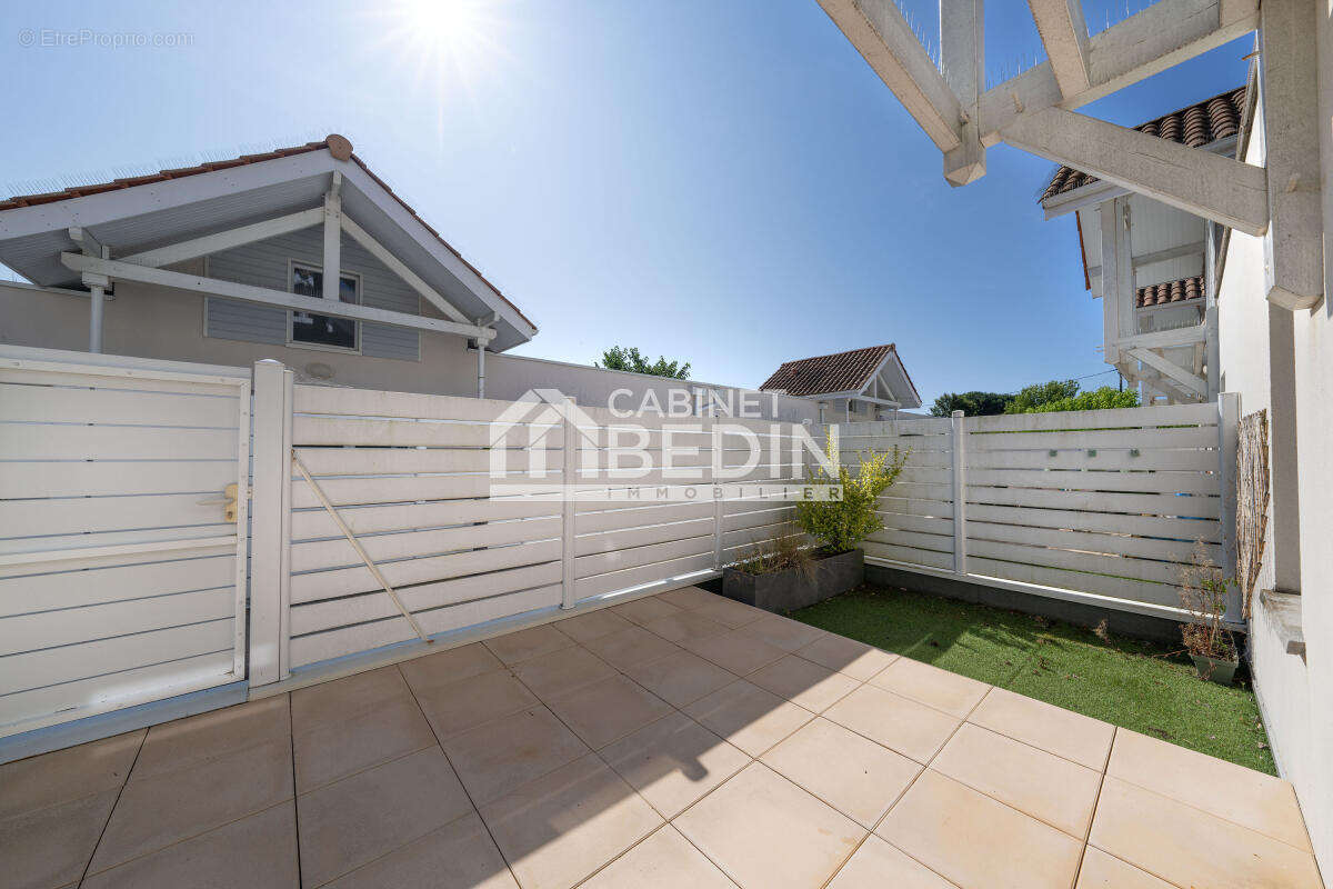 Maison 69 m² à Ares  - photo 8