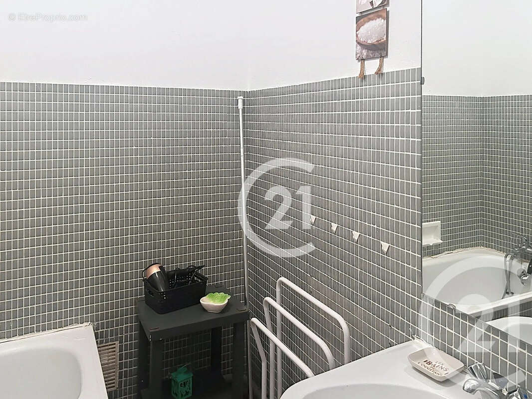 Appartement 24 m² à Saint-Cyprien  - photo 5