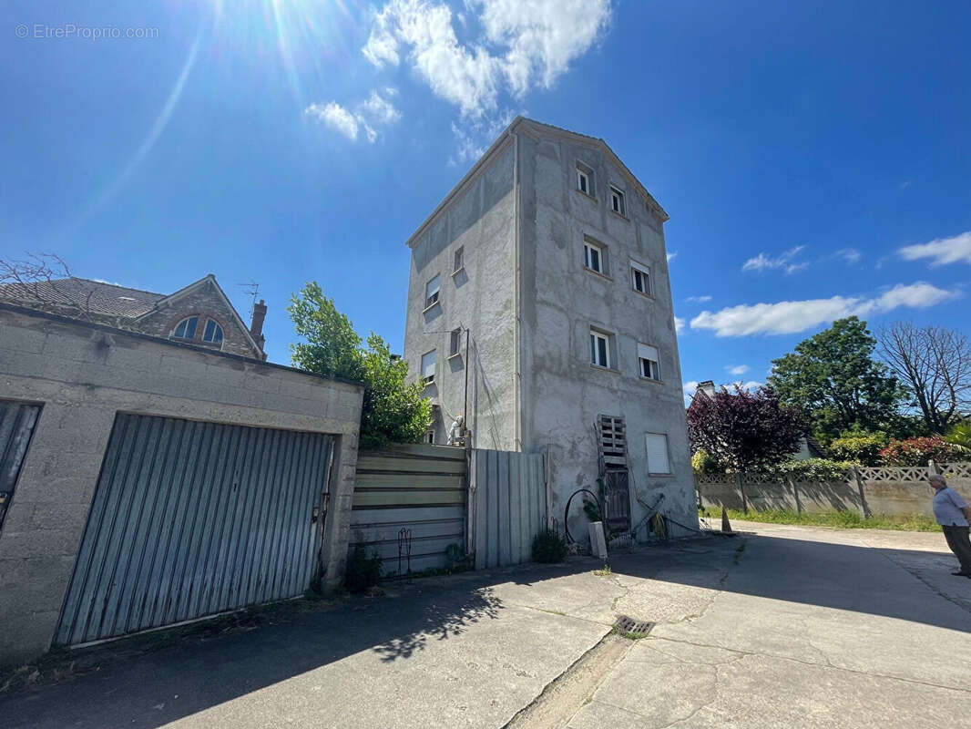 Maison Immeuble - photo 18