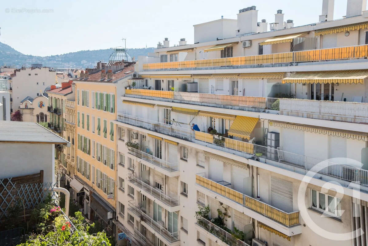 Appartement 53 m² à Nice  - photo 11