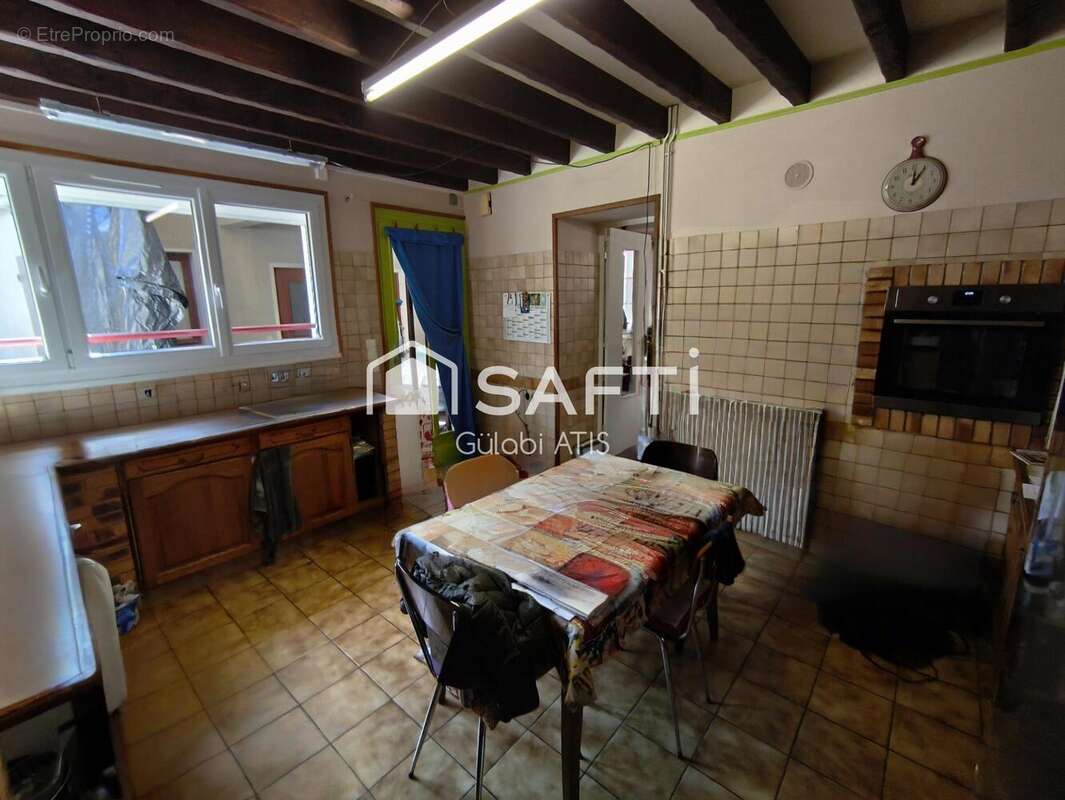Maison 112 m² à Villeneuve-La-Guyard  - photo 9