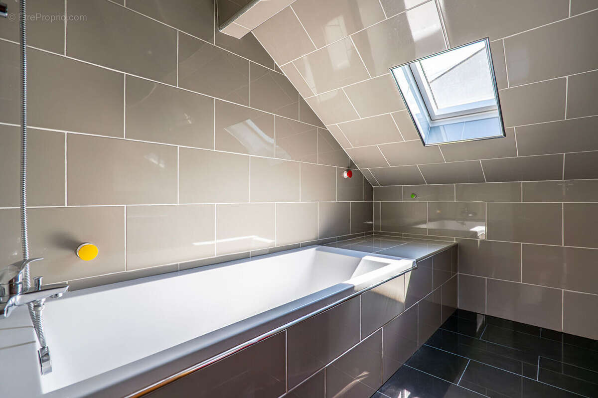 Maison - Champigny Sur Marne - 6 pièces 117 m2 - photo 13