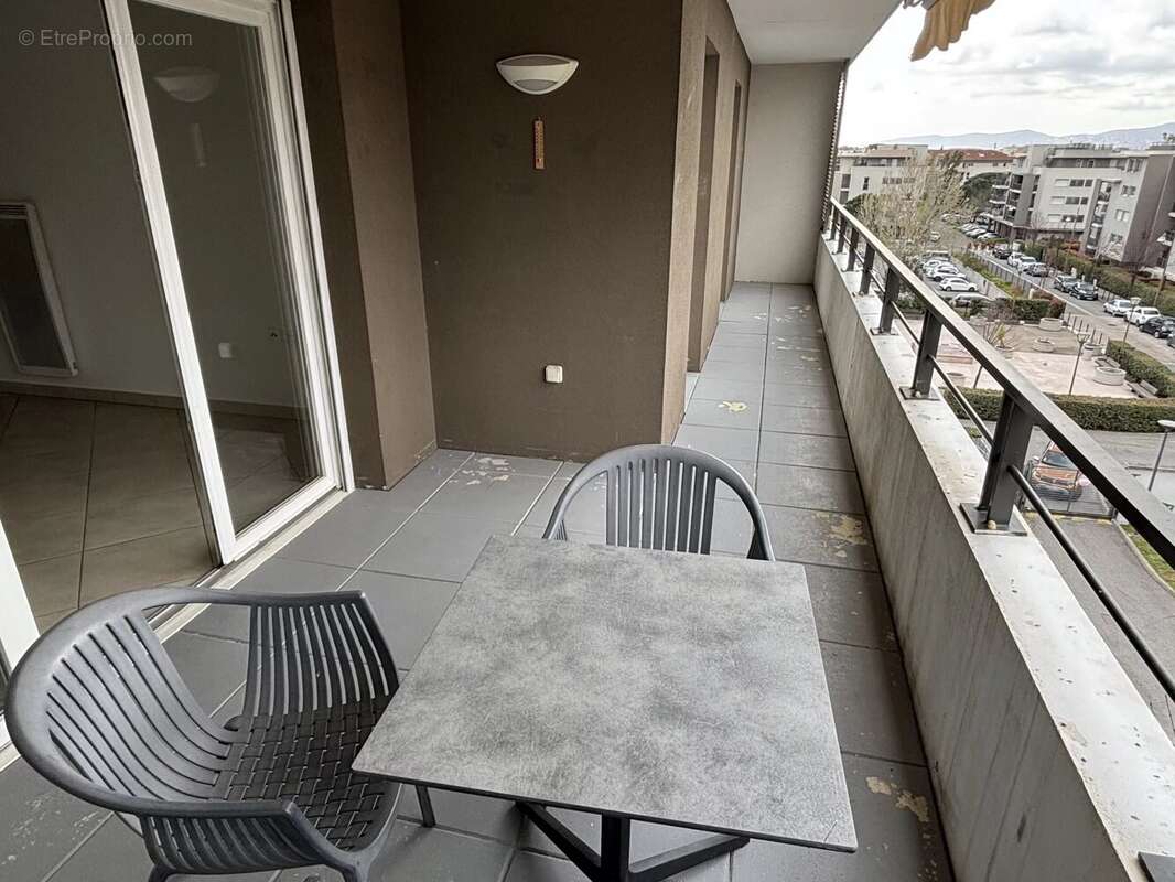 Appartement à FREJUS