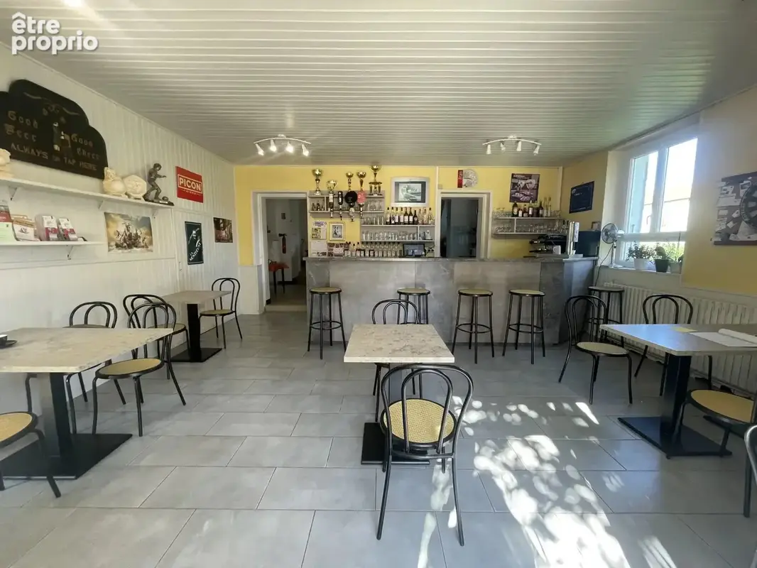Commerce à MONTS-SUR-GUESNES
