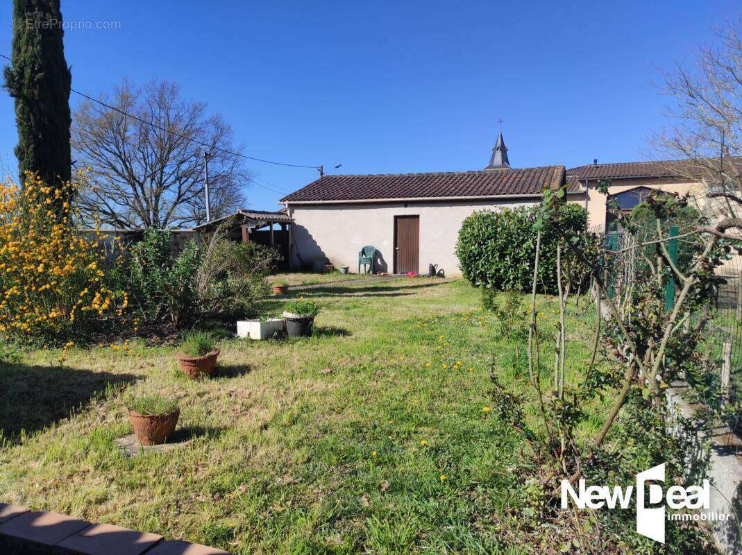 Maison de village en pierres dans le lot et garonne avec appartement independant et garages - photo 7