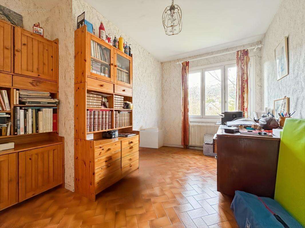 Maison à VILLECONIN