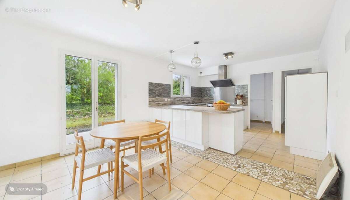 Maison à SAINT-MARTIN-DE-SEIGNANX